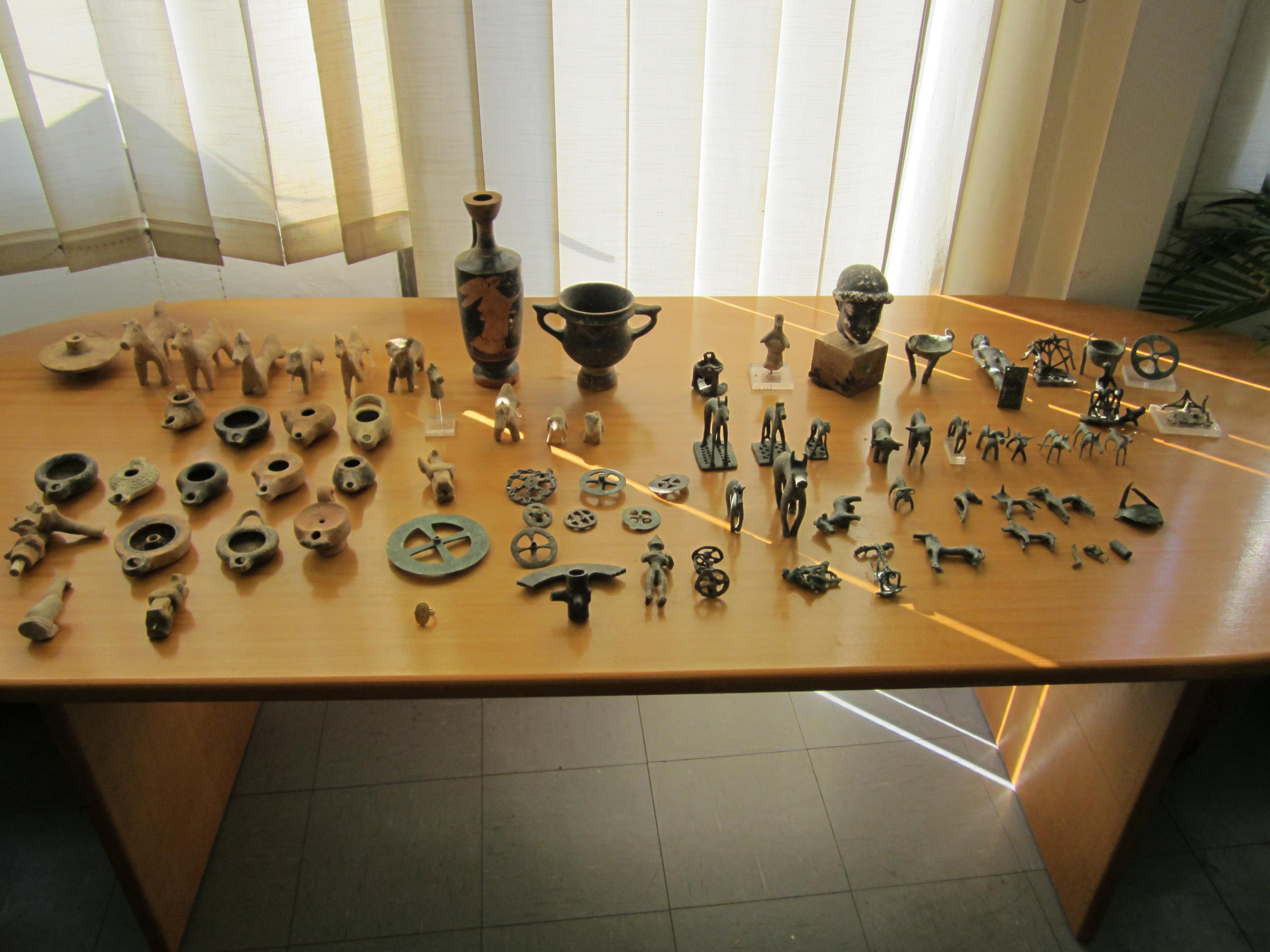 Ανθρωποκυνηγητό για τους ασύλληπτους ληστές του Μουσείου -ΦΩΤΟ και Video