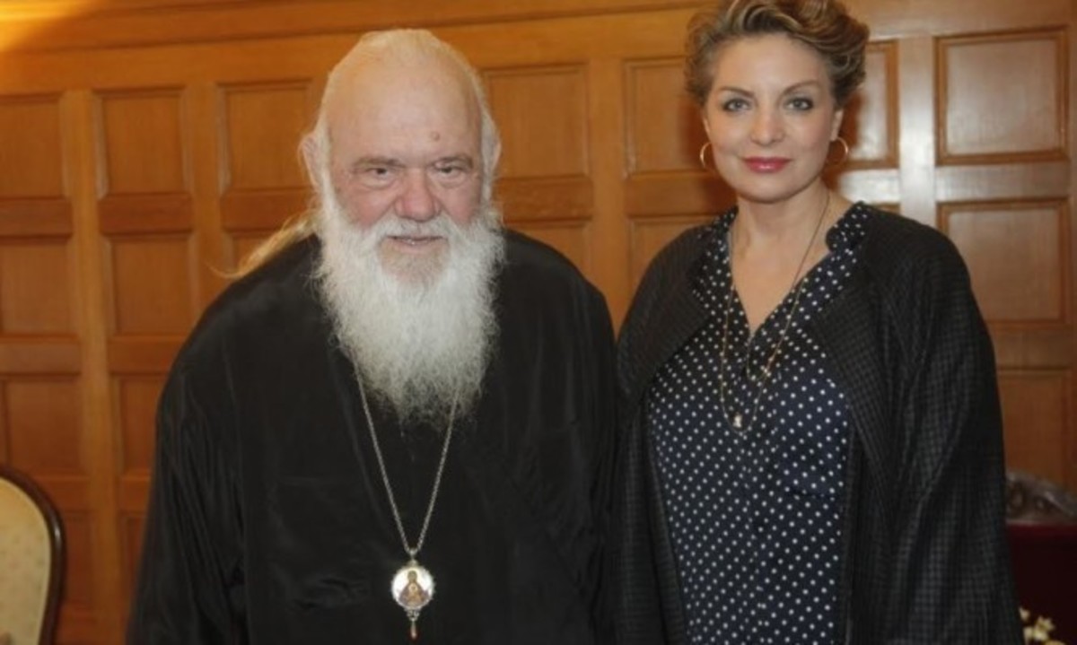 Η Άντζελα Γκερέκου στον Αρχιεπίσκοπο