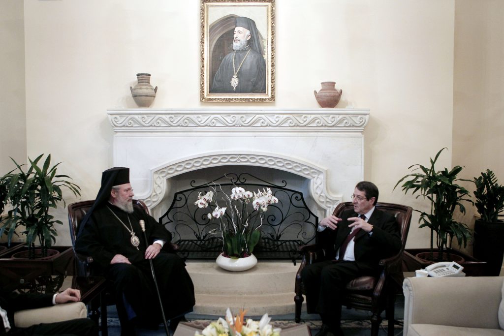 Αρχιεπίσκοπος Κύπρου: «Εάν οι όροι είναι τέτοιοι που θα πάμε για πτώχευση, ας τους εγκαταλείψουμε και πάμε για πτώχευση»