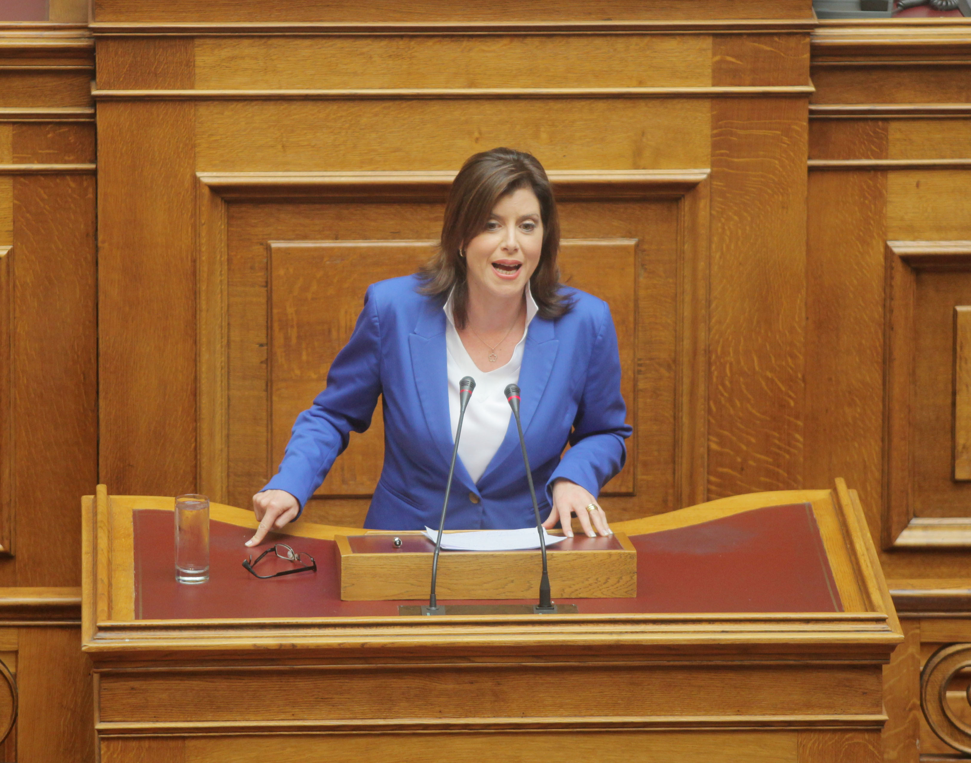 Ασημακοπούλου: «Το φλερτ του ΣΥΡΙΖΑ με τους δολοφόνους της 17 Νοέμβρη συνεχίζεται»