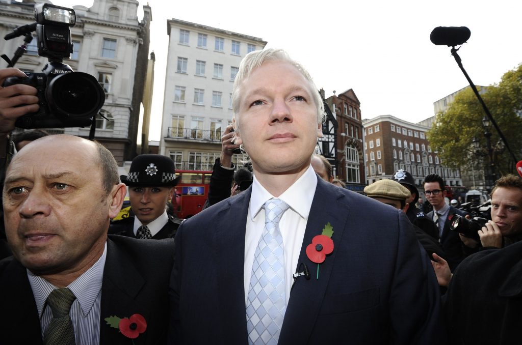 WikiLeaks: Θα χάσουν πολλοί τον ύπνο τους το 2013!