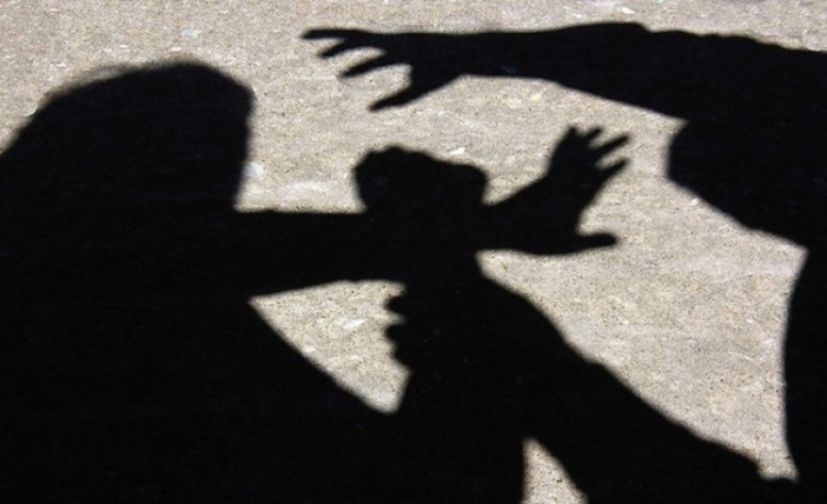 Στο νοσοκομείο με μώλωπες γνωστή ηθοποιός μετά από καβγά με τον σύντροφό της!