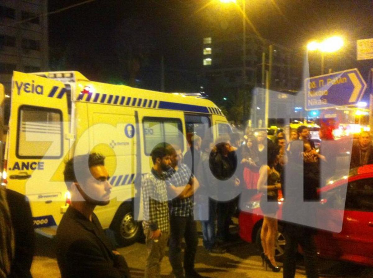 ΑΠΟΚΛΕΙΣΤΙΚΕΣ ΕΙΚΟΝΕΣ: Το ασθενοφόρο που παρέλαβε την Άννα Βίσση και το κομφούζιο από τους θαυμαστές