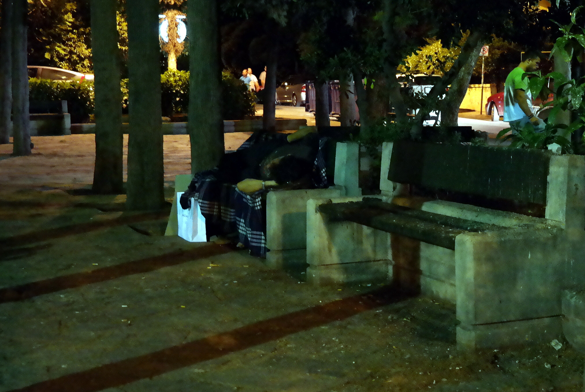 Πρόγραμμα σίτισης αστέγων και οικονομικά αδύναμων από την Περιφέρεια Αττικής