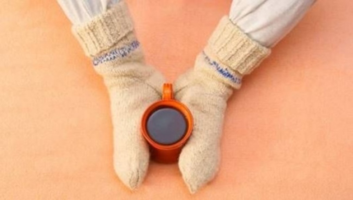 Γιατί τα πόδια σας είναι μονίμως κρύα – Ποιες ασθένειες ‘κρύβονται’ πίσω από αυτό