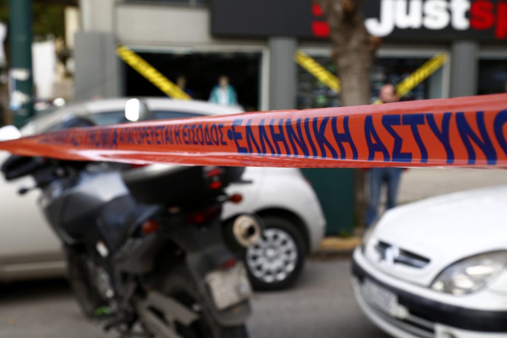 Επιχείρηση-μαμούθ σε Λάρισα και Βόλο: Πάνω από 200 εμπλεκόμενοι σε κυκλώματα διακίνησης ναρκωτικών
