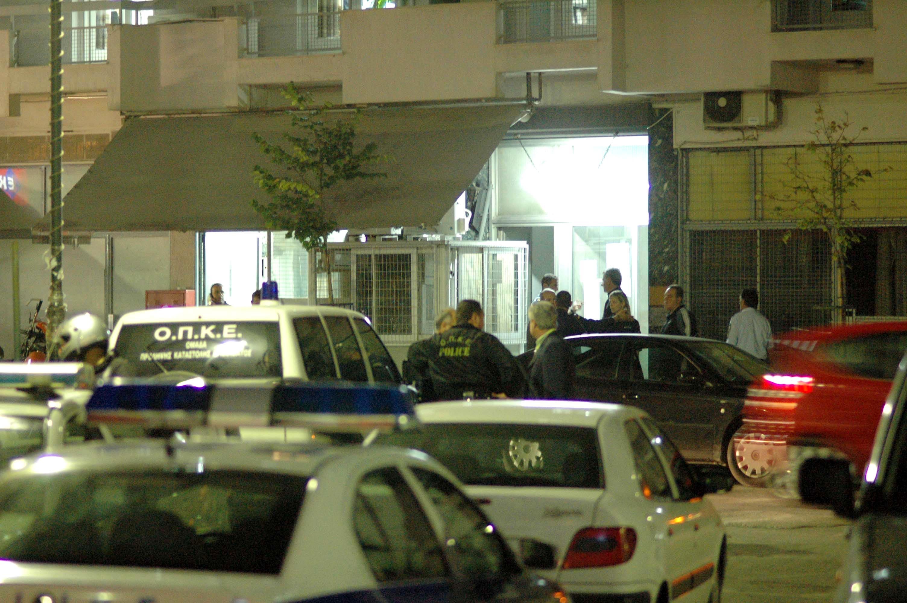 Δύο σπείρες είχαν ρημάξει αυτοκίνητα και ηλικιωμένους