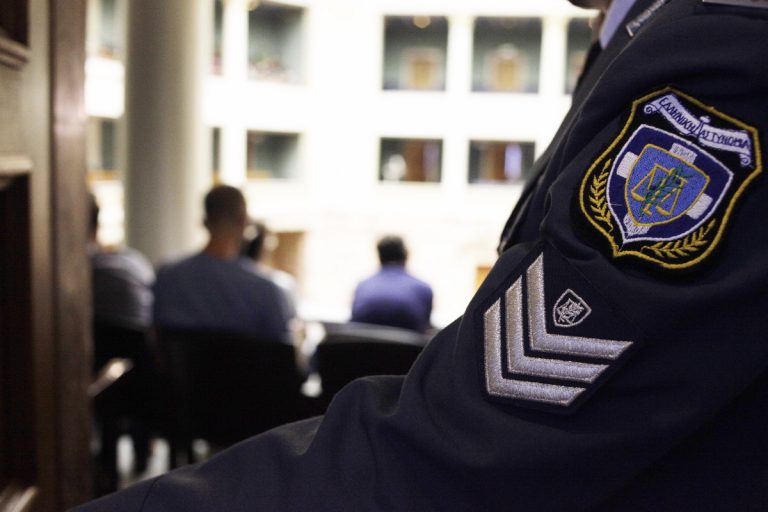 Αποτελέσματα εκλογών 2015: Οι αστυνομικοί πιστοί οπαδοί της Χρυσής Αυγής