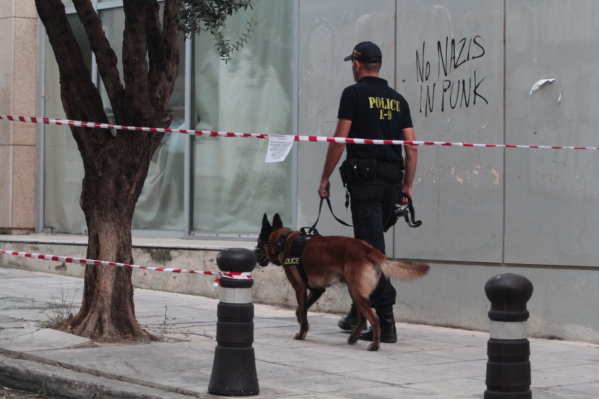 Ο “λατίνος εραστής” αστυνομικός που εξάρθρωσε τη Μαφία των Εξαρχείων