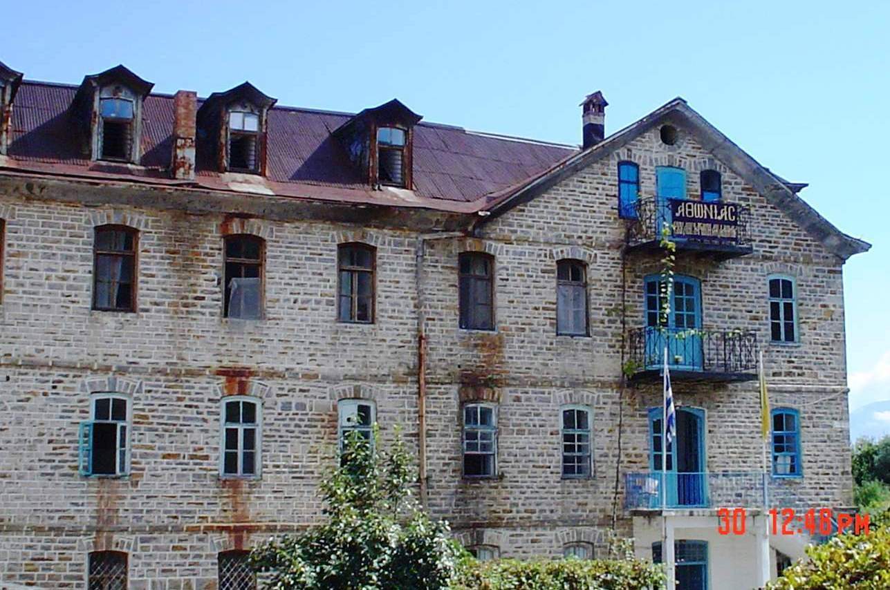 Μοναχοί θα απορρίπτουν  εκπαιδευτικούς χωρίς να χρειάζονται εξηγήσεις