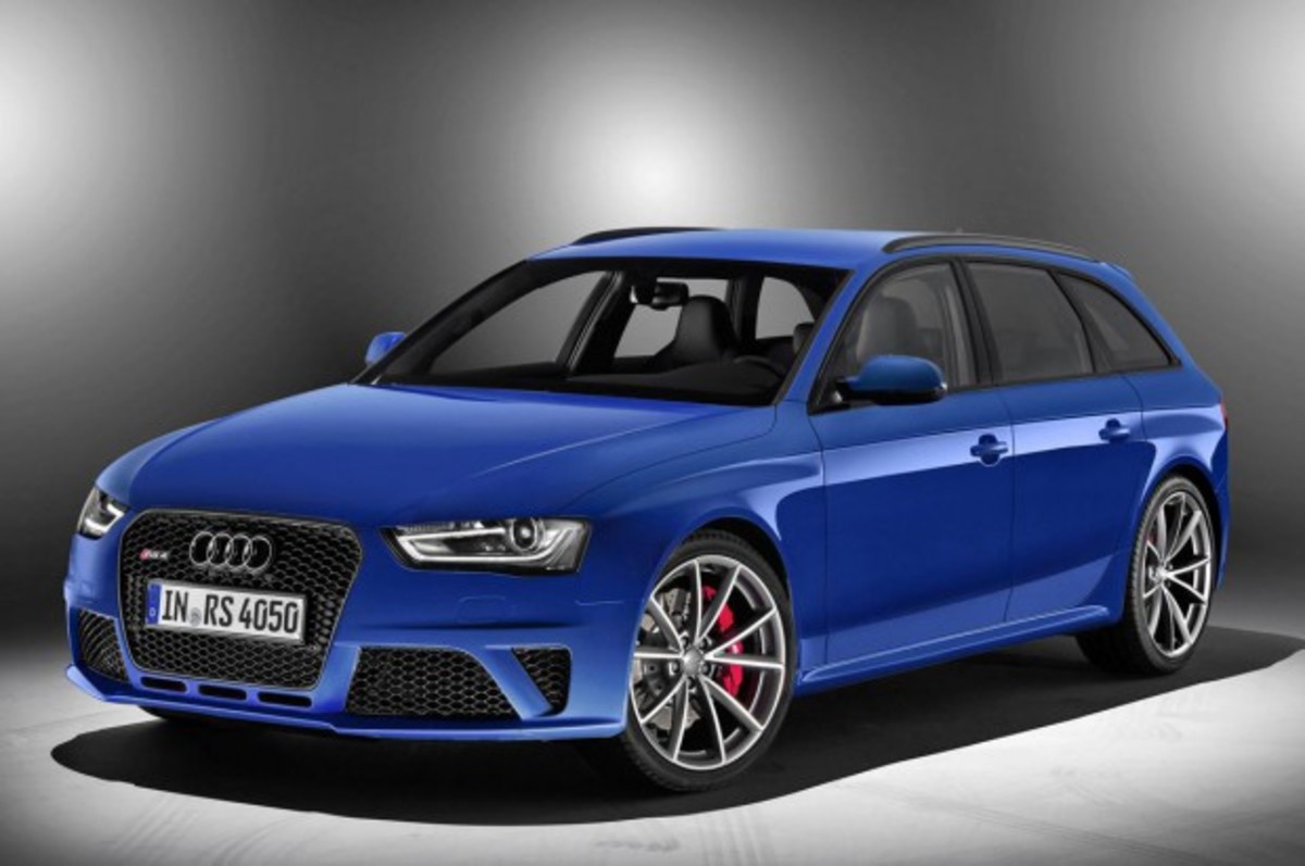 Audi: Γιορτάζει με μια επετειακή έκδοση του RS4 Avant