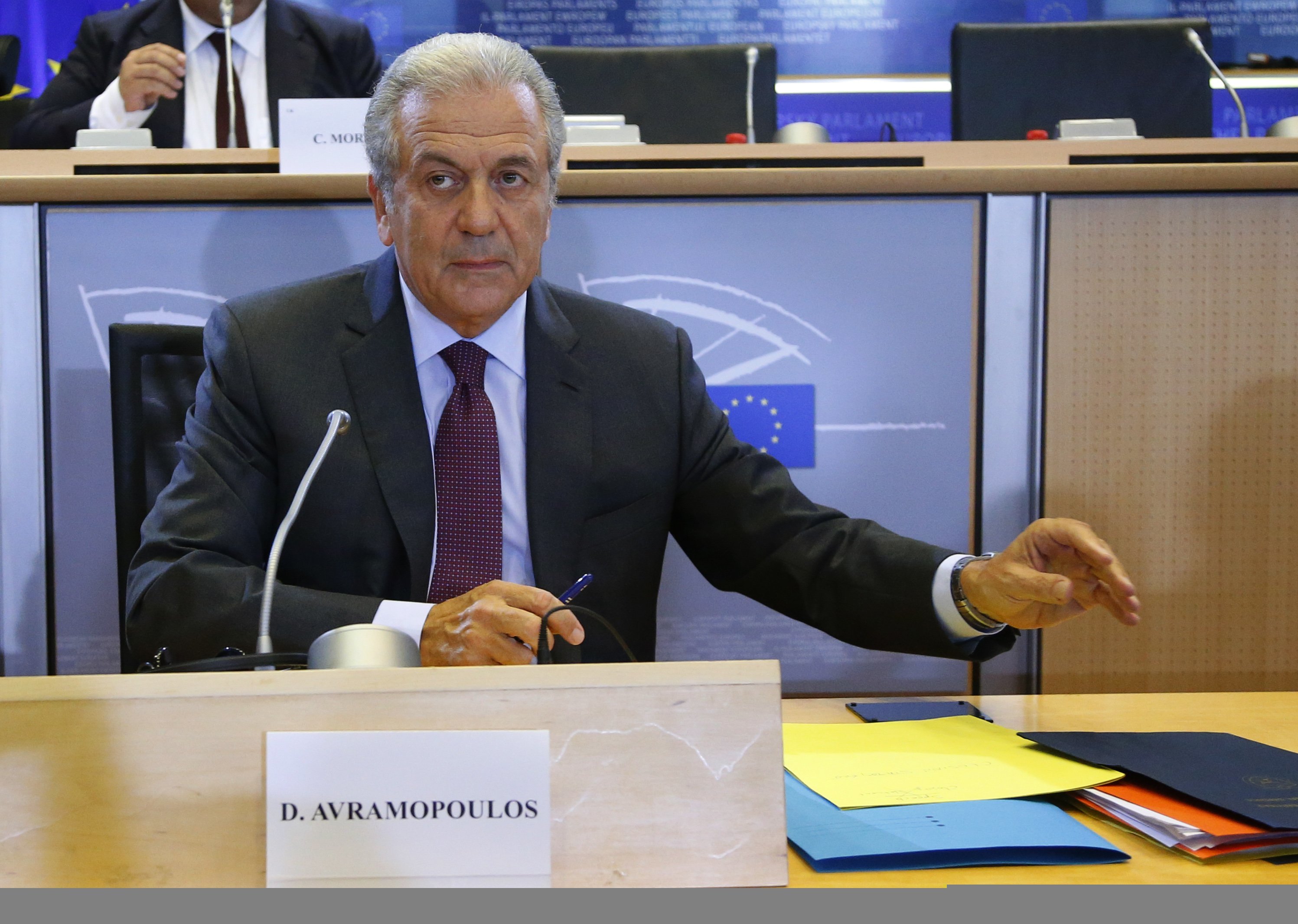 Θετική η αξιολόγηση Αβραμόπουλου για τη θέση του Επιτρόπου Μετανάστευσης