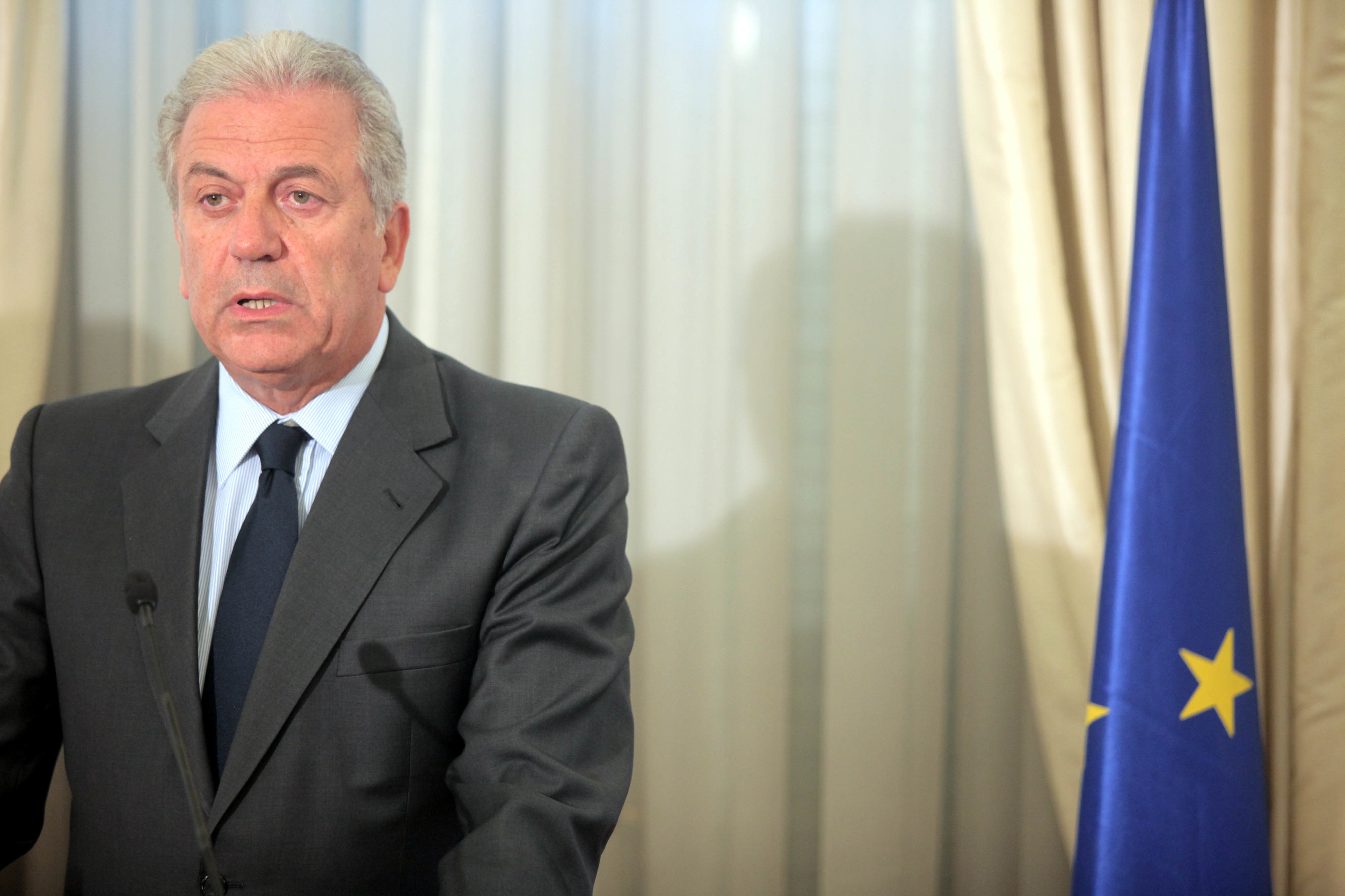 Κυπριακό και ονομασία της ΠΓΔΜ στο επίκεντρο της συνάντησης Αβραμόπουλου – Μπαν Κι-μουν