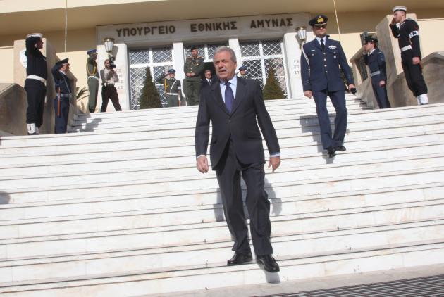 Ο Αβραμόπουλος επιμένει για τις γερμανικές αποζημιώσεις