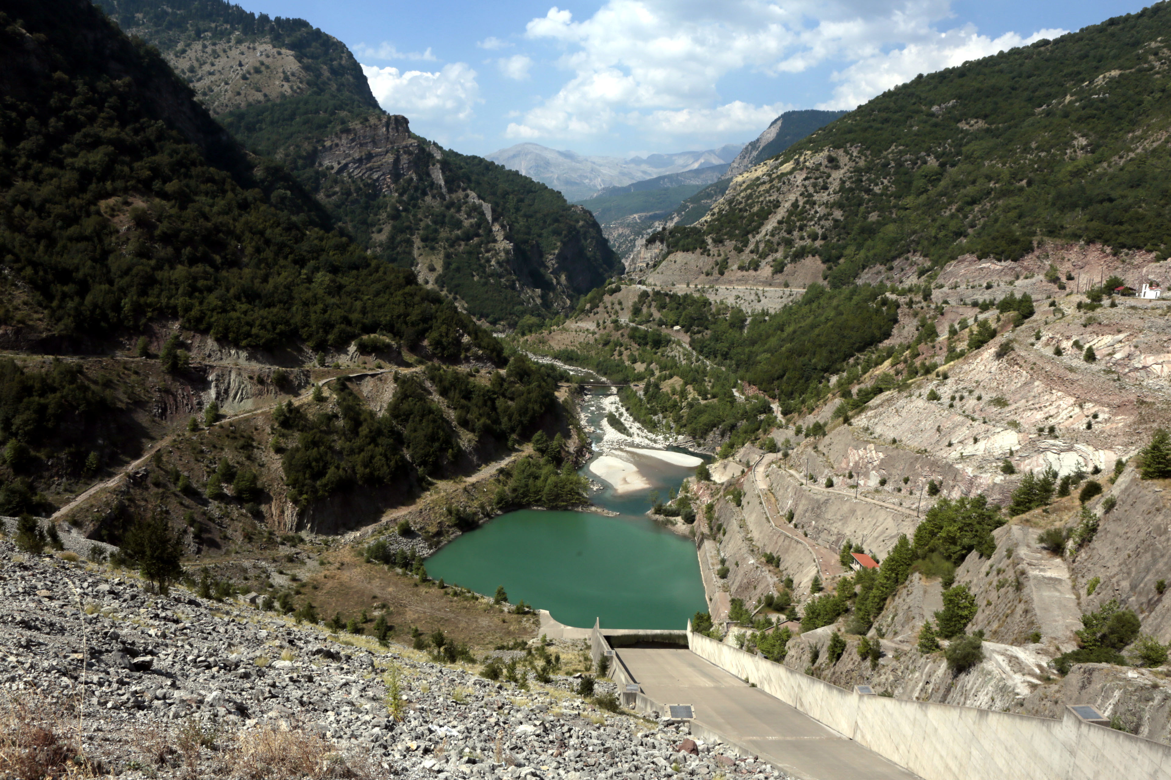 Το ΣτΕ “πάγωσε” και πάλι την εκτροπή του Αχελώου ποταμού