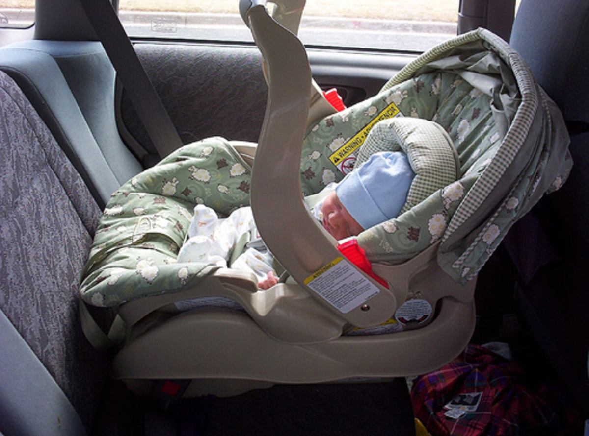 “Έξυπνος” μηχανισμός για να μην ξεχνούν οι γονείς τα παιδιά τους στο αυτοκίνητο