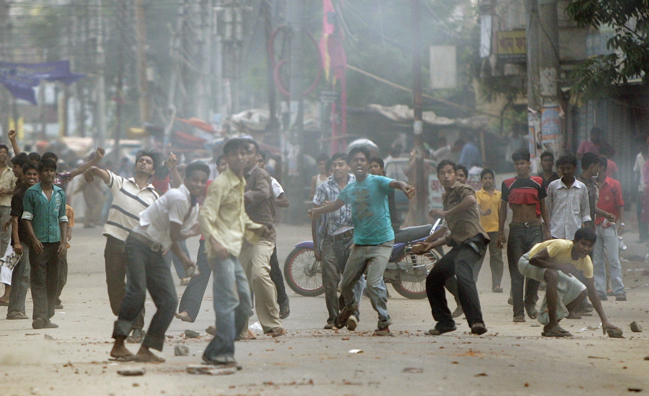 Επεισόδια έγινα χθες κατά την διάρκεια πορείας διαμαρτυρίας. ΦΩΤΟ REUTERS