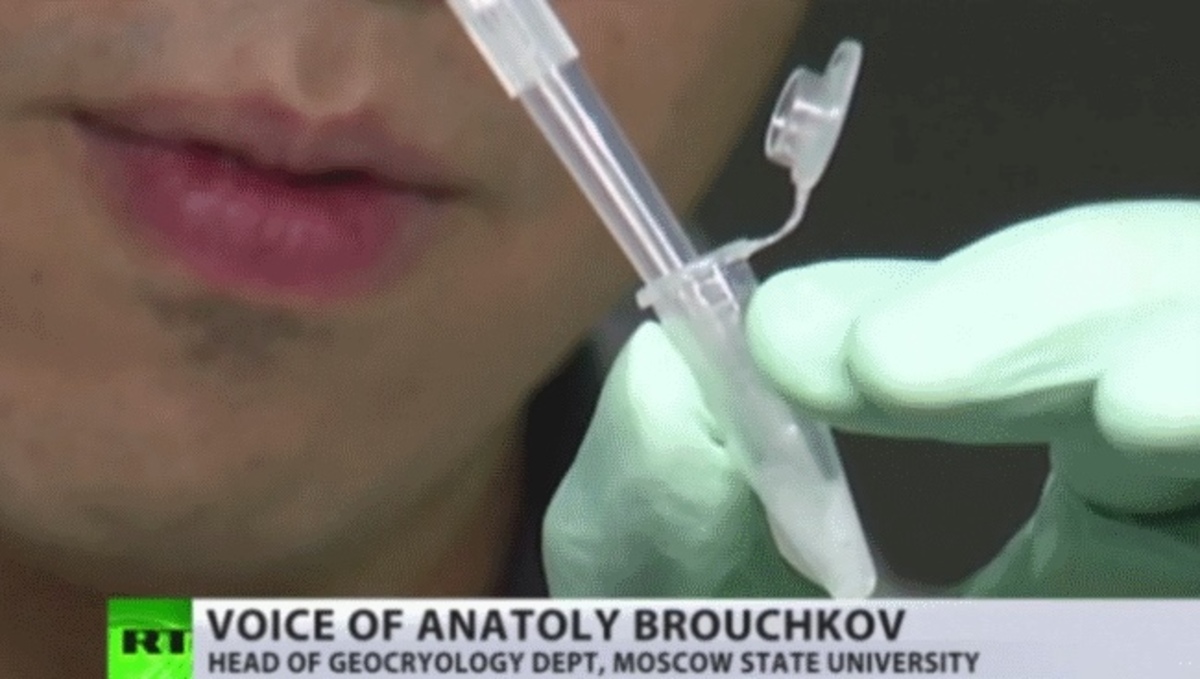 Ρώσος επιστήμονας χρησιμοποιεί βακτήρια 3,5 δισ. ετών για να… ζήσει πολλά χρόνια (ΒΙΝΤΕΟ)