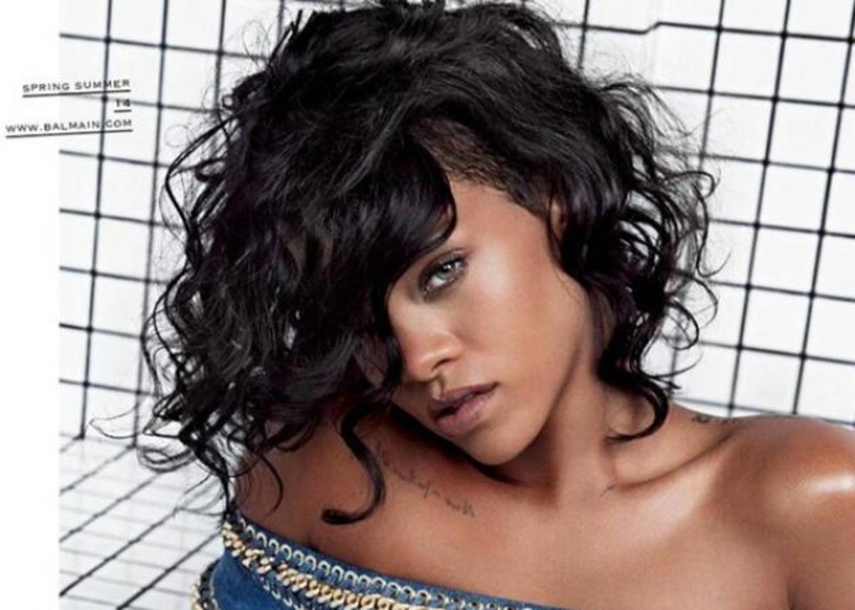 H σέξυ Rihanna το νέο πρόσωπο του οίκου Balmain!