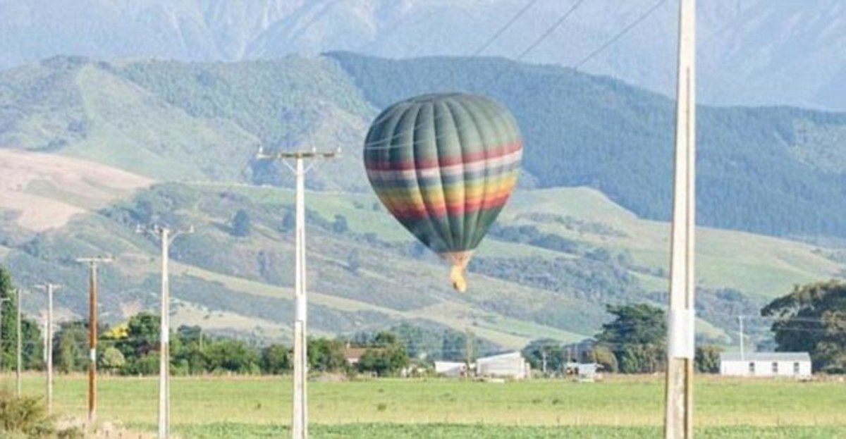 Φωτογραφίες από την τραγωδία με το φλεγόμενο αερόστατο τρία χρόνια μετά