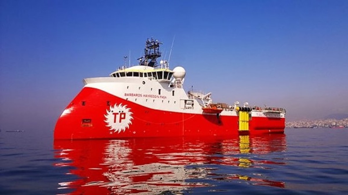 Απτόητος ο κουρσάρος Μπαρμπαρός στην κυπριακή ΑΟΖ – “Κόλλησε” στο γεωτρύπανο της ΕΝΙ