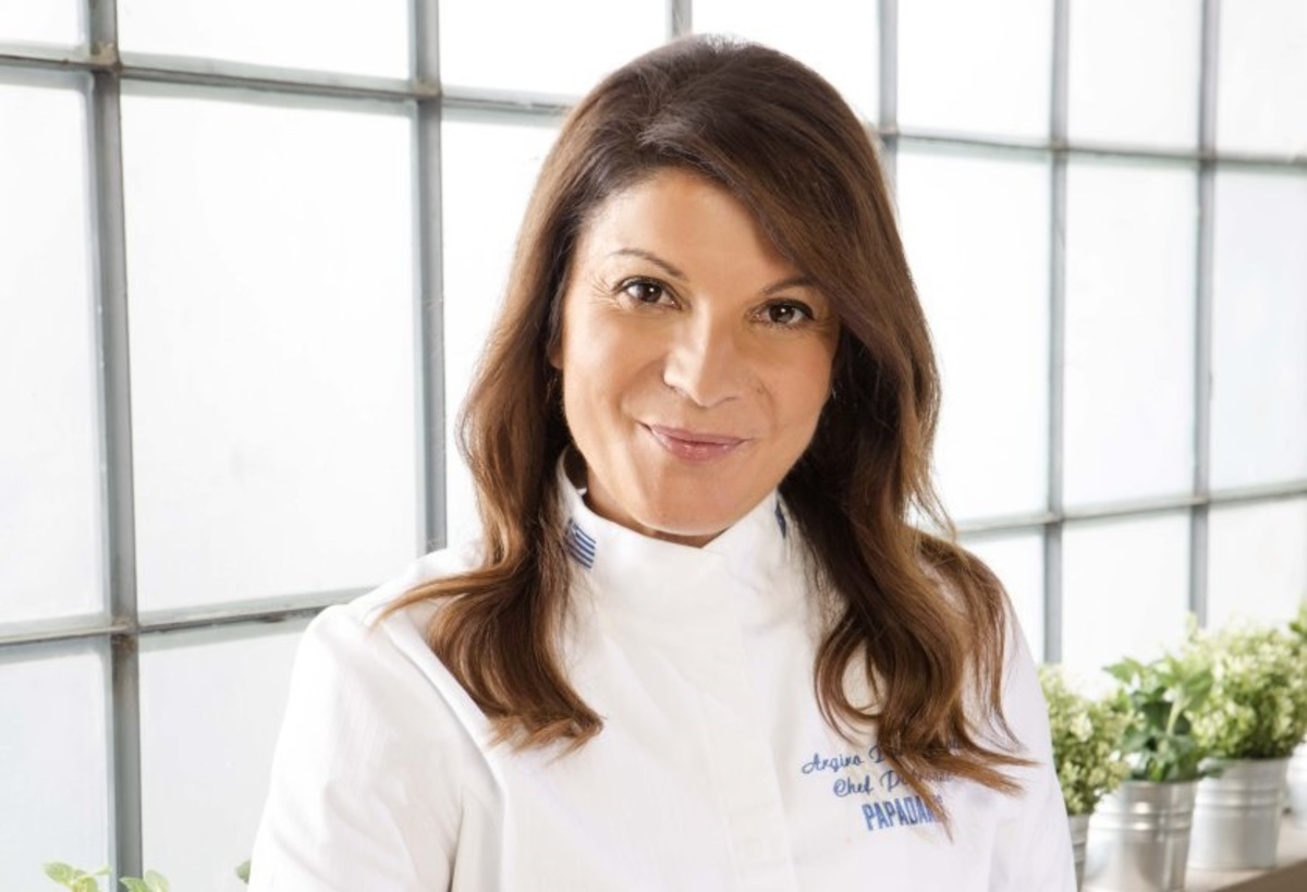 H Αργυρώ Μπαρμπαρίγου με μαγιό σε παραλία της Πάρου!