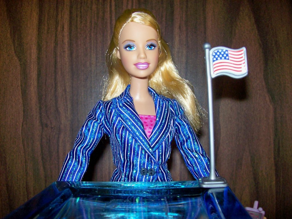 Η κούκλα Barbie υποψήφια για πρόεδρος των ΗΠΑ