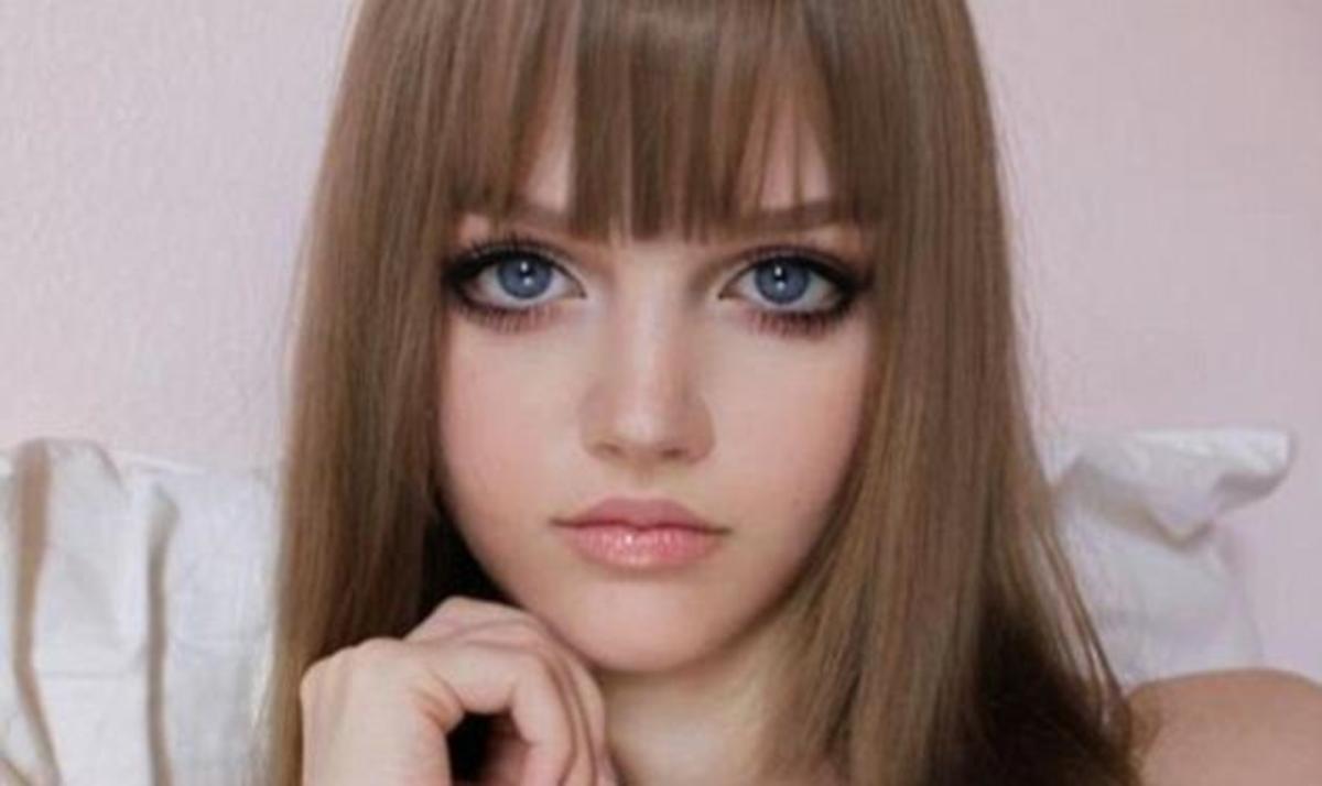 Κορίτσια που ζουν σαν αληθινές κούκλες! Σοκάρει η νέα τάση – Φωτογραφίες και βίντεο