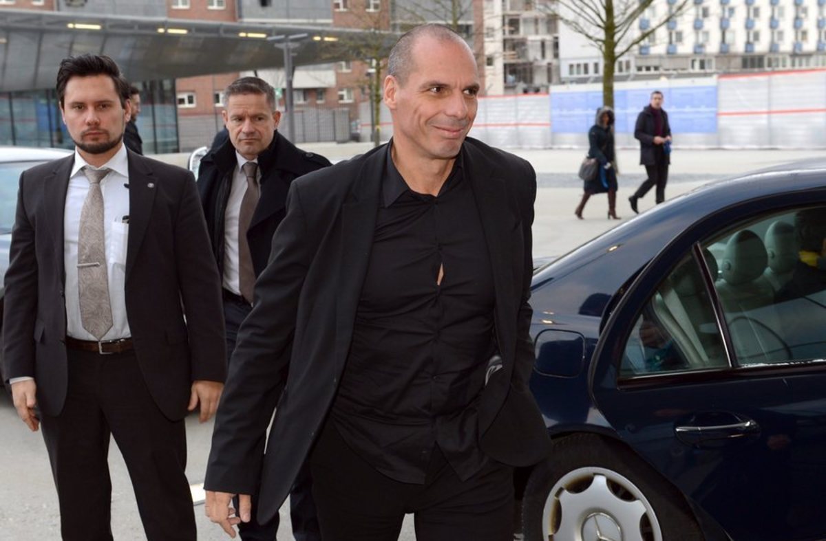 Αυστηρός ο Ντράγκι – Βαρουφάκης: Επιστρέψτε μας 1,9 δισ. ευρώ