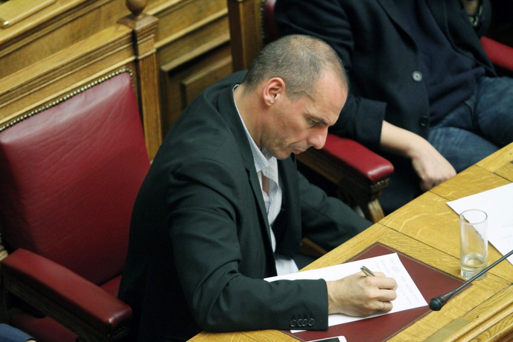 To “πάγωμα” του Βαρουφάκη “ηρέμησε” τα spreads των ελληνικών ομολόγων