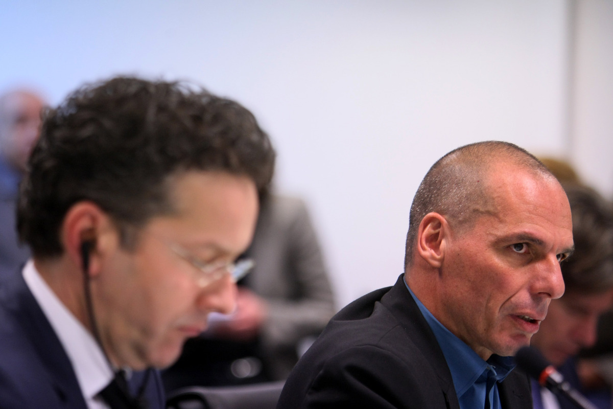 Δείτε Έλληνες πολιτικούς με… χτένισμα αλά Ντάισελμπλουμ