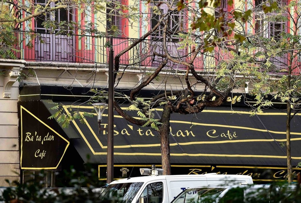 Ανοίγει ξανά το Bataclan! Η ανάρτηση που έκαναν στο facebook