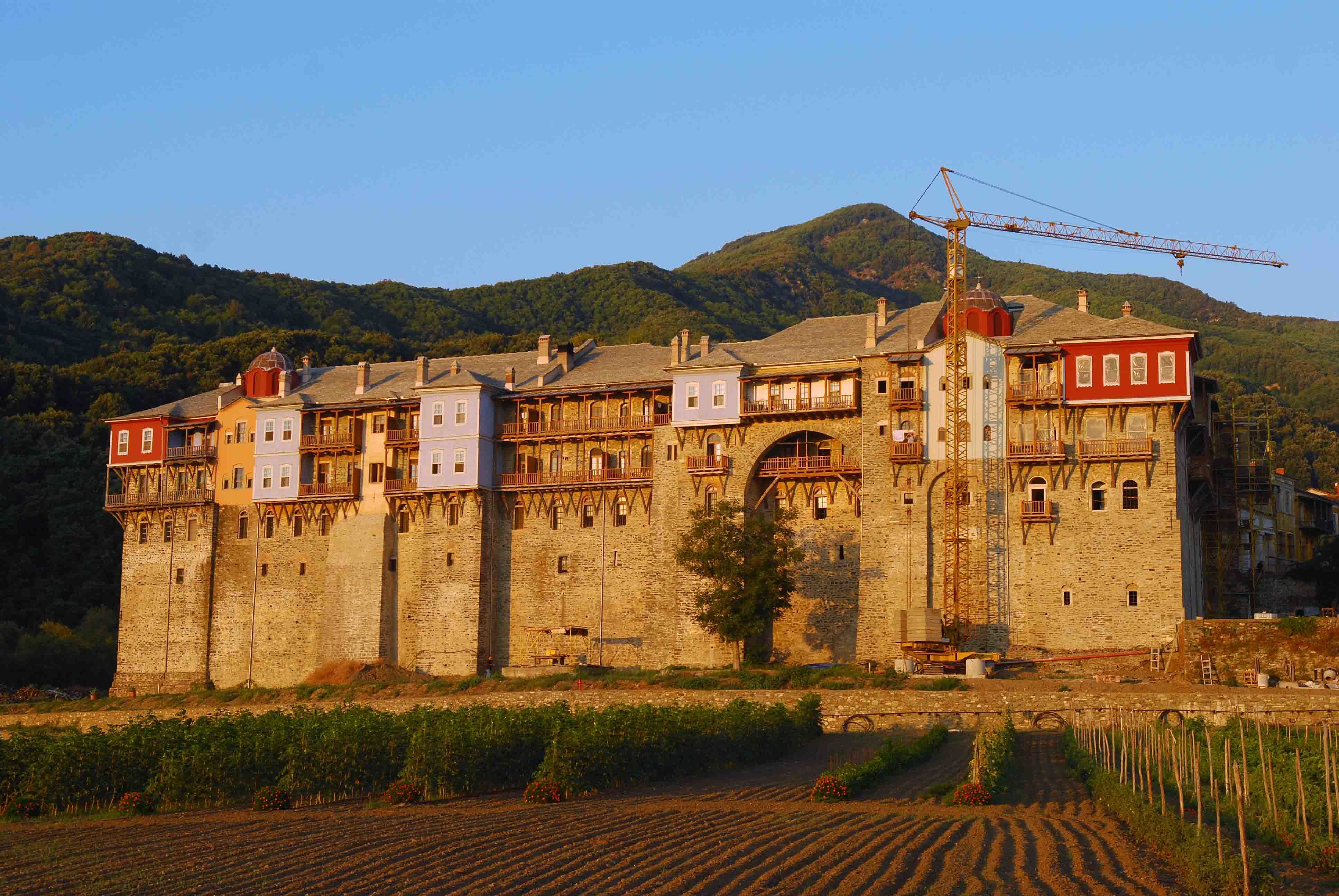 Ποινική δίωξη γιατί πήρε σπίτι της έγγραφα για το Βατοπαίδι