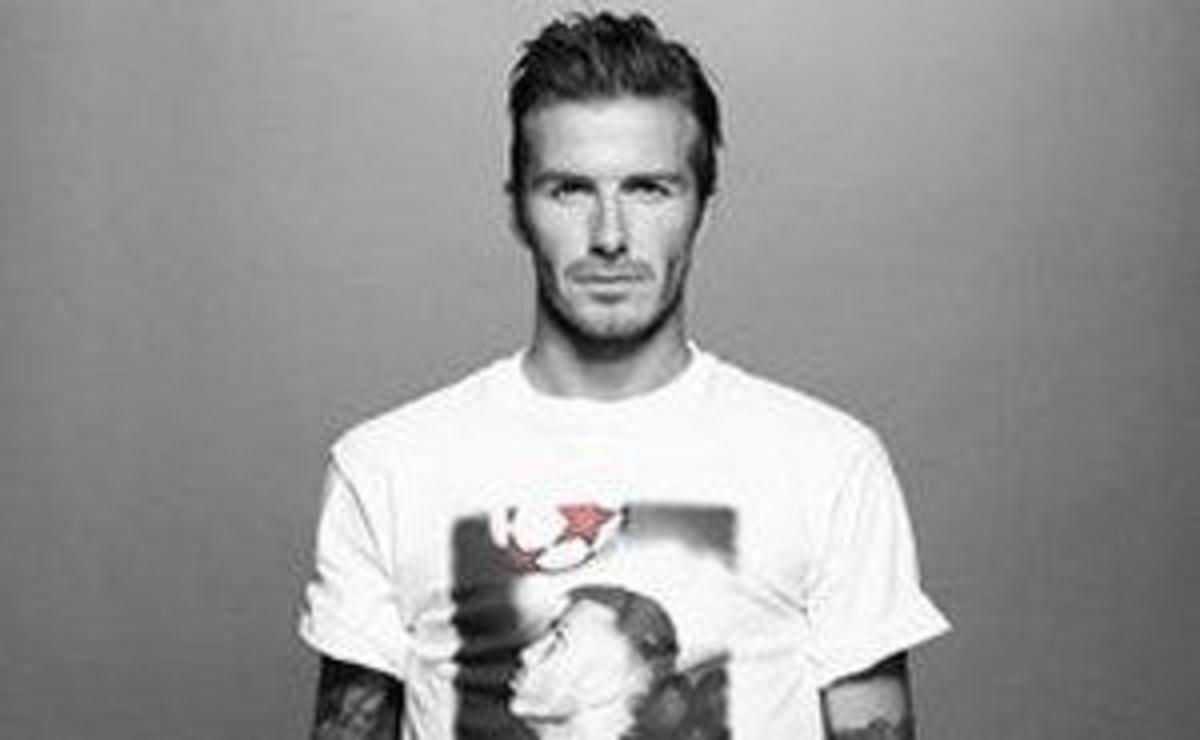 Beckhams: Σχεδίασαν μπλουζάκια για φιλανθρωπικό σκοπό!