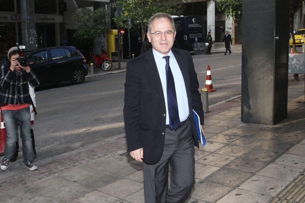 Ο εκπρόσωπος Τύπου του ΠΑΣΟΚ και πρώην ΥΕΘΑ Π.Μπεγλίτης…ξαναχτυπά!