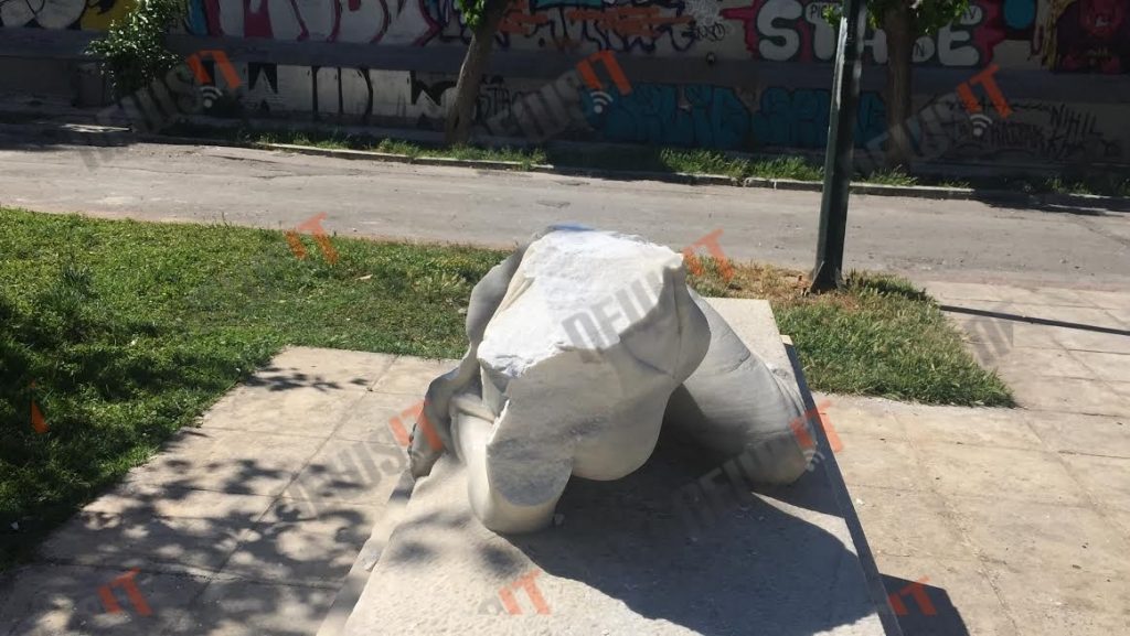 Ο Μπαλτάς επικοινώνησε με τον Καμίνη για την αποκεφαλισμένη “Βόρειο Ήπειρο”