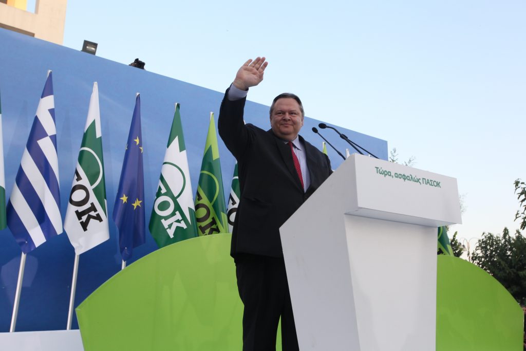 Βενιζέλος: “Διπλή νίκη την Κυριακή για τη χώρα και το ΠΑΣΟΚ”