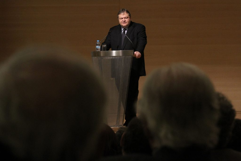 Κάλεσμα προς όλους τους διαγραφέντες και μη από τον Ε. Βενιζέλο