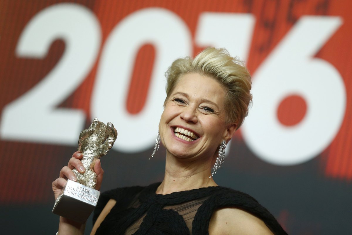 Φεστιβάλ Βερολίνου: Βραβεύτηκαν η ηθοποιός Ντίρχολμ και η σκηνοθέτις Χάνσεν Λαβ