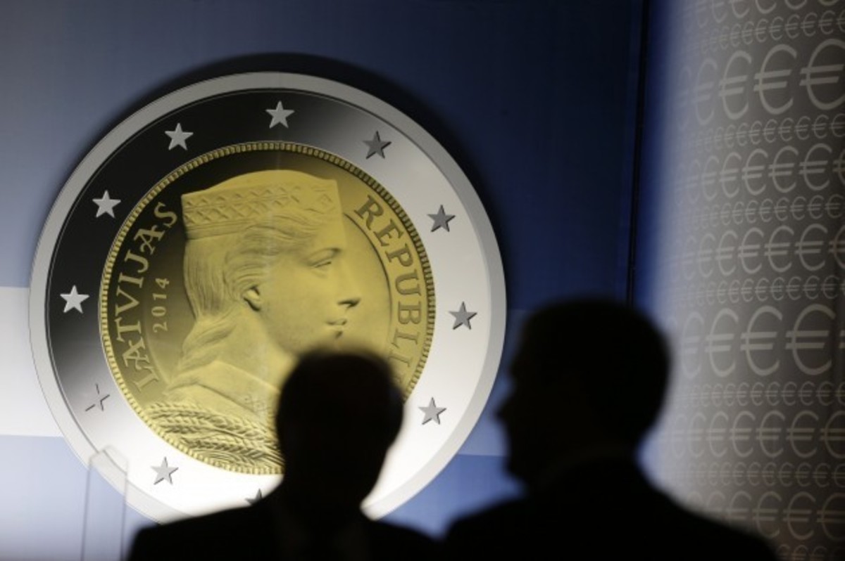 “Να σταματήσουν τώρα οι περικοπές στην Ελλάδα” – Γερμανός οικονομολόγος χτυπά καμπανάκι