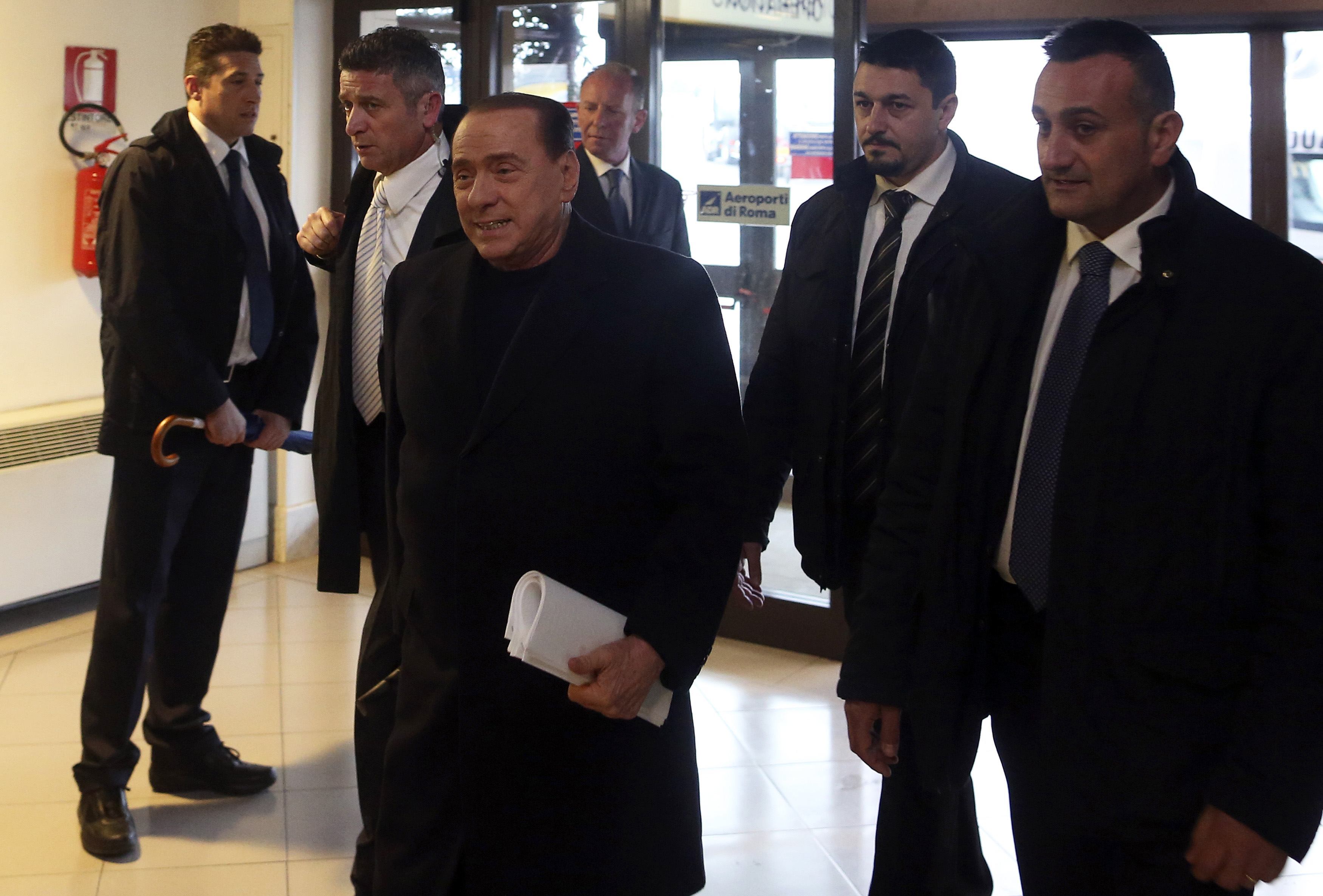Έτοιμος να εργαστεί σε γηροκομείο ο Μπερλουσκόνι