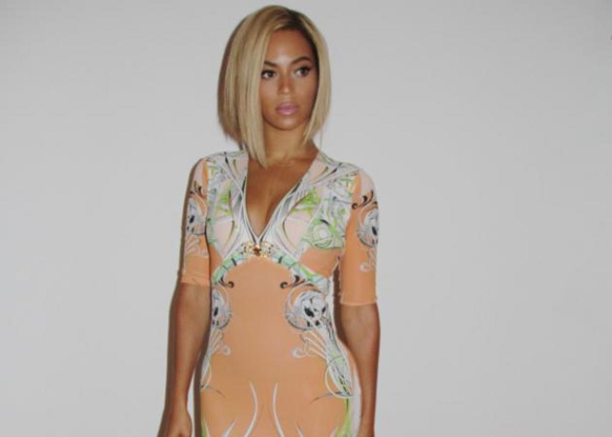 H Beyonce με εντυπωσιακό Roberto Cavalli look!