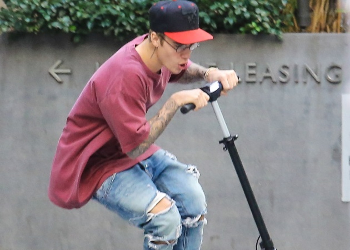 O Justin Bieber έσπασε το ρεκόρ των Beatles