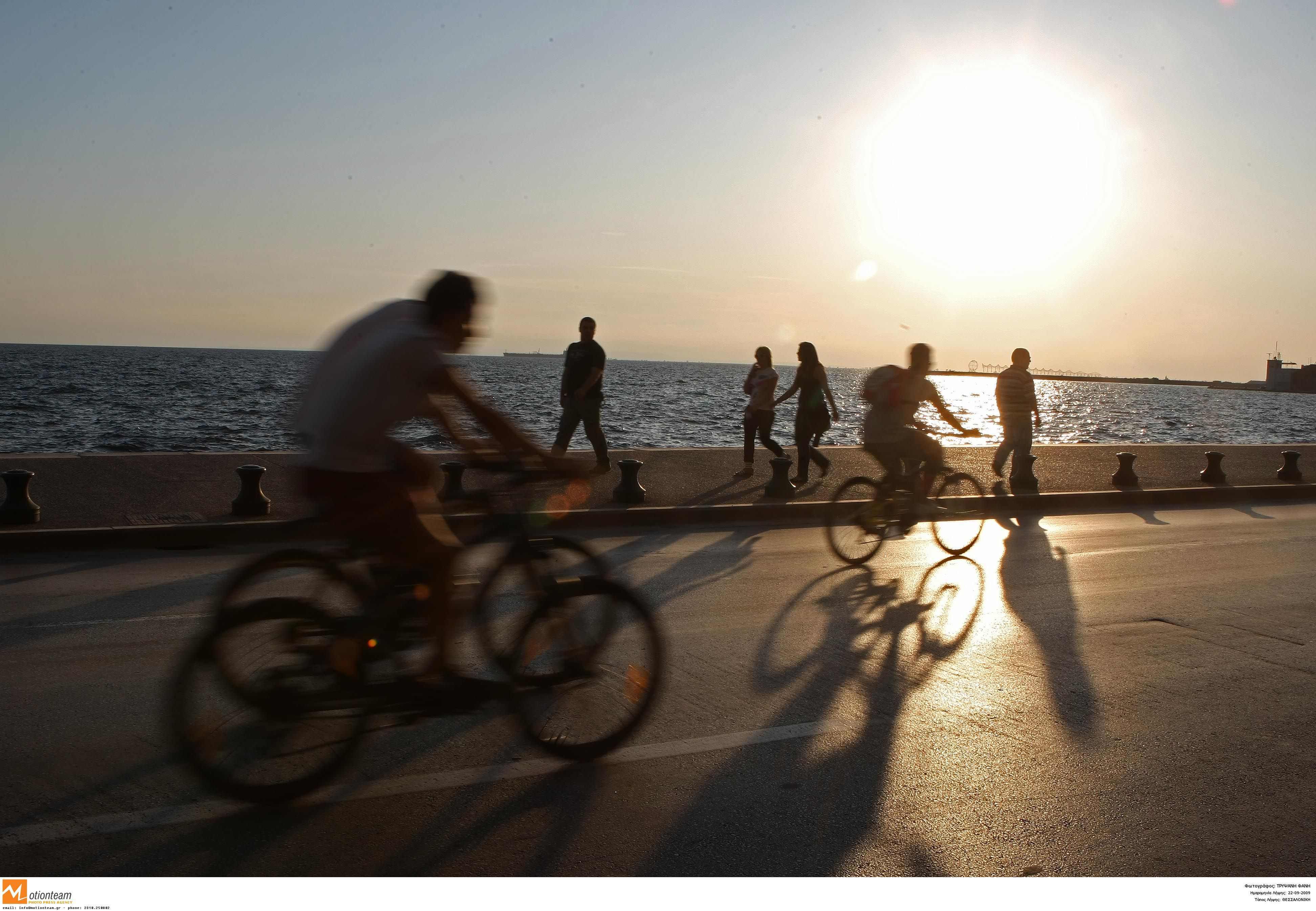Βόλος: Οδηγός παρέσυρε 22χρονη ποδηλάτρια