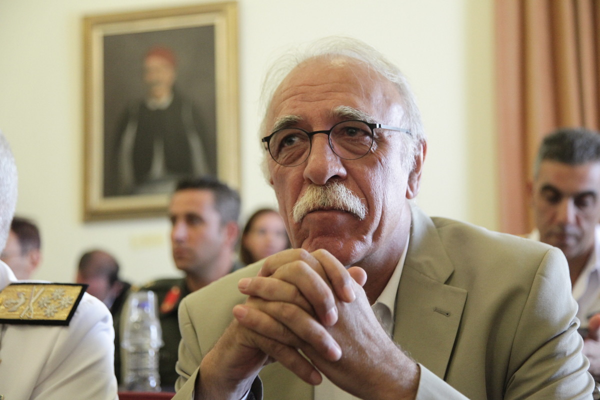 Τι απαντά ο αν. υπουργός Άμυνας για τους 8 Τούρκους πραξικοπηματίες στην Ελλάδα
