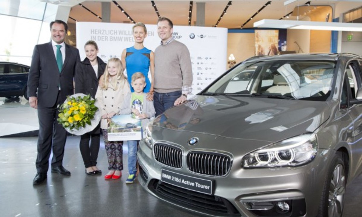 Το BMW Welt στο Μόναχο υποδέχτηκε τον 15.000.000ό επισκέπτη του