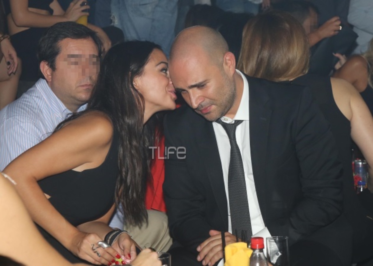 Κωνσταντίνος Μπογδάνος: Βραδινή έξοδος με καλή παρέα! [pics]