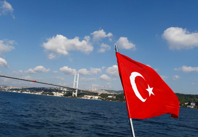 Τούρκοι επιχειρηματίες στον Ερντογάν: Ξέχνα τις οικονομικές κυρώσεις στην Ολλανδία