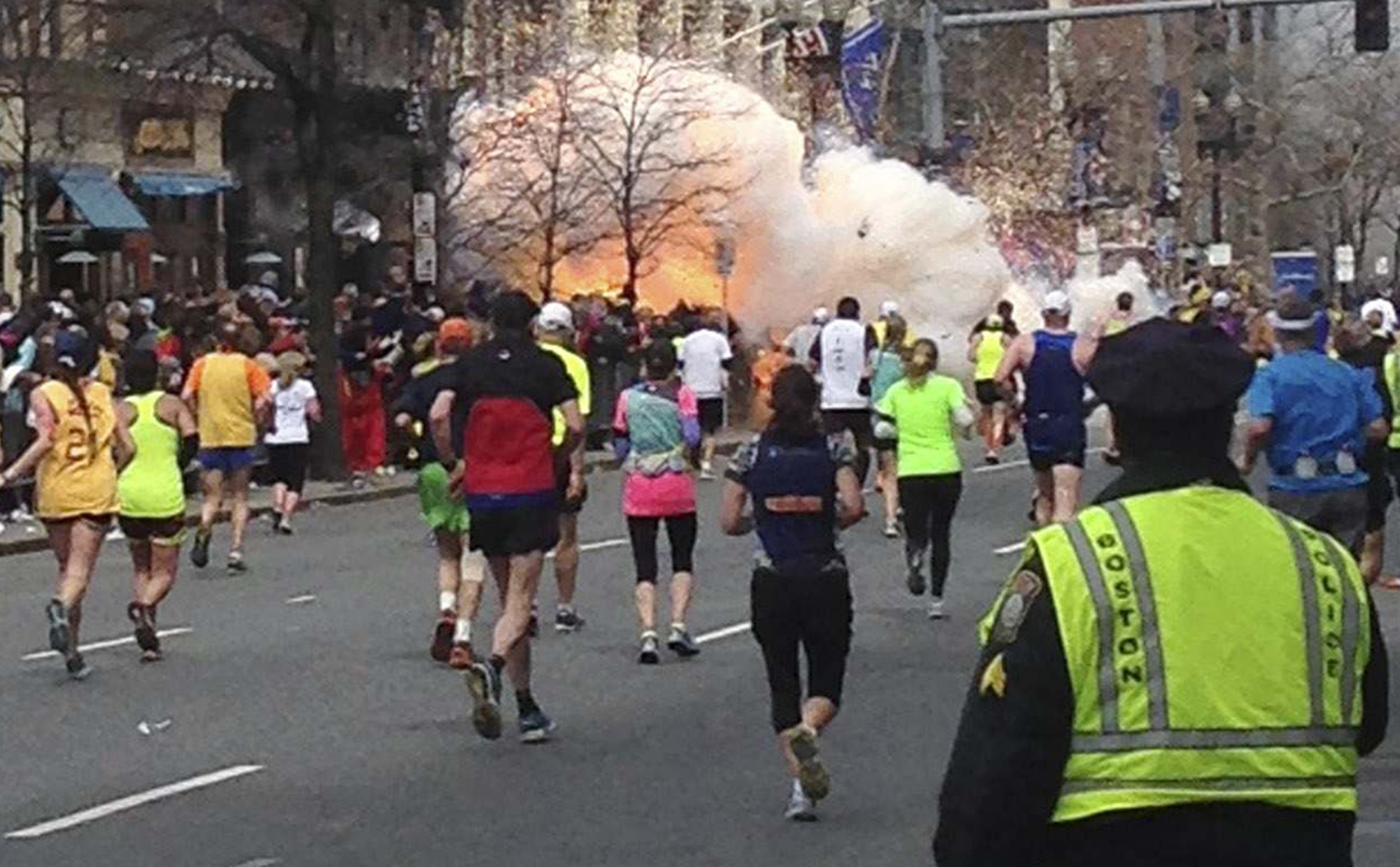 Νέο video από τη στιγμή της έκρηξης στη Βοστόνη