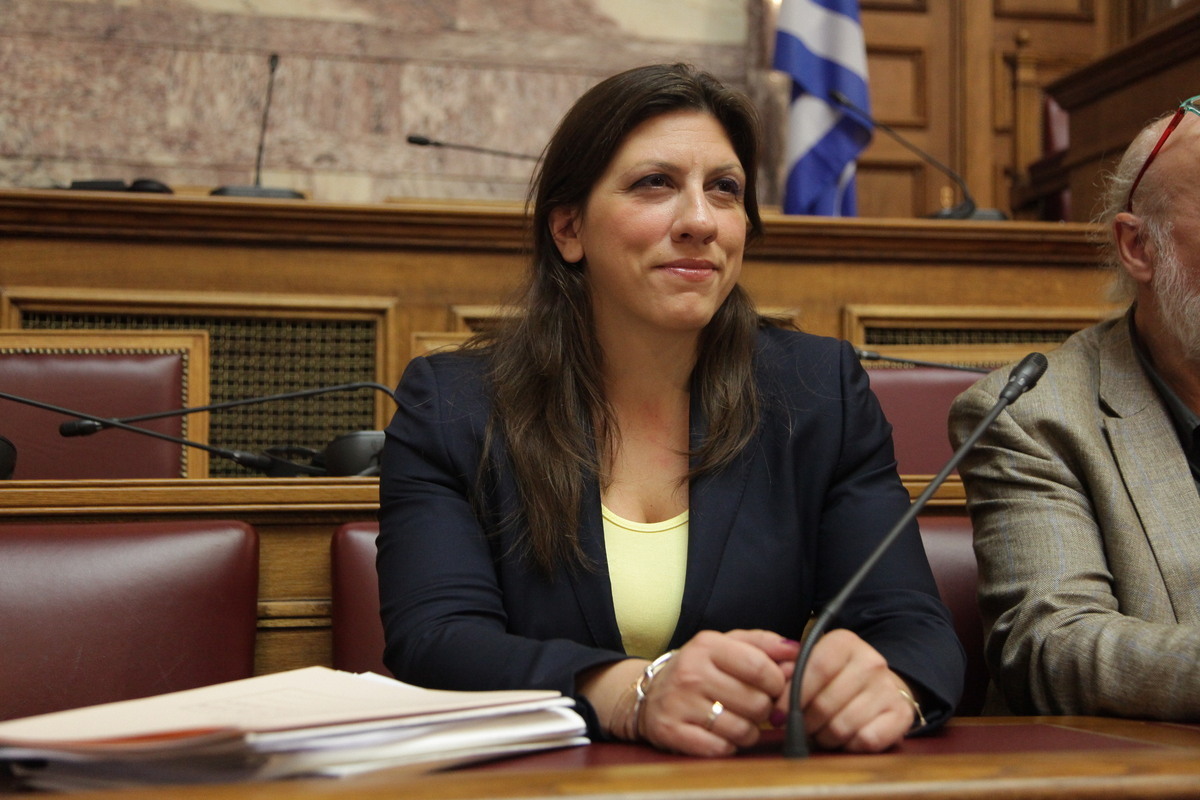 Χάος στη Βουλή – Η Ζ. Κωνσταντοπούλου μιλάει για παραβίαση των γραφείων της